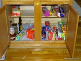 (K CAB, L) LOT OF KITCHEN CABINET CONTENTS, INCLUDING BOXES OF HEFTY GARBAGE/RECYCLING/STORAGE BAGS,