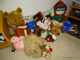 (BR1) LARGE LOT OF STUFFED ANIMALS AND TOYS