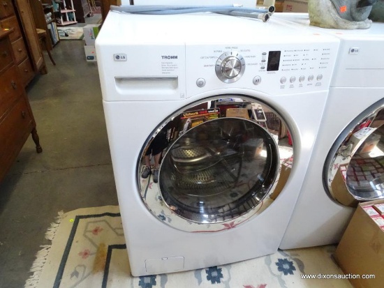 (R1) ULTRA CAPACITY DIRECT DRIVE WASHING MACHINE BY LG WITH STAINLESS STEEL DRUM. HAS QUIET