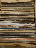 (DR) CARDBOARD BOX LOT OF LP RECORDS, OVER 100 SELECTIONS INCLUDING SUPERTRAMP, THREE DOG NIGHT, AND
