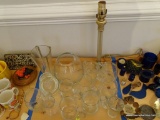 (DR) LOT OF GLASSWARE INCLUDING 8 COLONY HEAVY GLASS MUGS, 3 VASES OF VARYING SIZES, AND ONE CLEAR