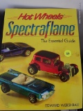 (SR) HOT WHEELS SPECTRAFLAME THE ESSENTIAL GUIDE TO HOT WHEELS FROM 1968-1972