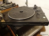 (GAR) MARANTZ AUTOMATIC TURNTABLE MODEL TT151.