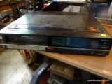 (GAR) SONY BETAMAX VIDEO CASSETTE RECORDER. MODEL SL-3030