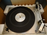 (GAR) PE 2038 TURNTABLE WITH MANUAL AND AUTOMATIC START/STOP