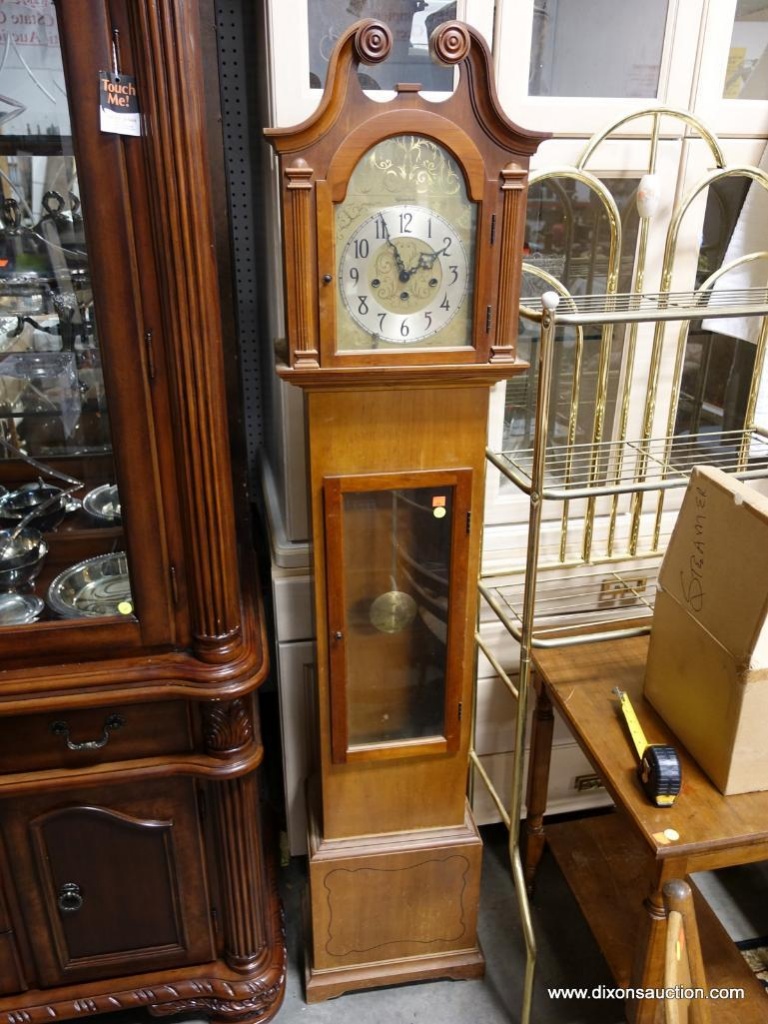 R5) HERSCHEDE GRANDMOTHER CLOCK; CHIME FULLY OPERATIONAL AND VERY MELODIC.  PENDULUM AND THREE KEYS | Online Auctions | Proxibid