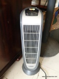 (R1) LASKO CERAMIC HEATER; MODEL# 5160. BLACK IN COLOR.