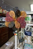 (R4) MULTI COLORED TIN FLOWER WALL HANGING DECORATION: 10