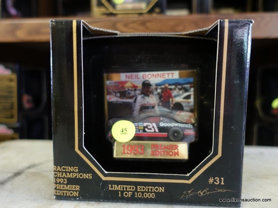 (SR1) 1993 RACING CHAMPIONS LIMITED EDITION DIE CAST COLLECTIBLE CAR IN ORIGINAL BLISTER PACK (#31