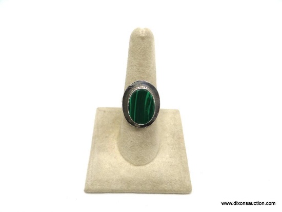 VINTAGE STERLING SILVER AND MALACHITE RING. CURRENT SIZE IS 8.0