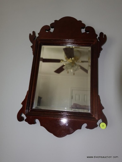 (BR2) SMALL MAHOGANY CHIPPENDALE FRAMED AND BEVELLED GLASS MIRROR: 12" X 18.5"