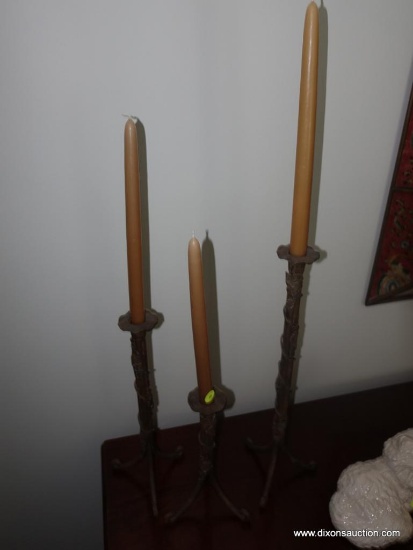 (BR2) LOT OF 3 MATCHING GRADUATED CANDLESTICK HOLDERS WITH CANDLES. TALLEST: 29.25" TALL