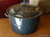 (GAR) LARGE GRANITE WARE 2 HANDLED STOCK POT