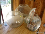 (GAR) LOT OF 2 FISHBOWLS. 1 SPHERICAL AND 1 WITH FLAT SIDES