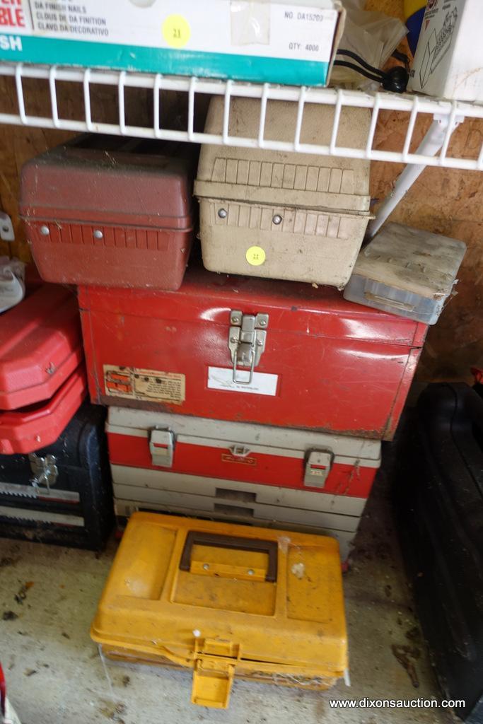 GAR) MULTIPLE BOXES LOT; INCLUDES ITEMS ON FLOOR