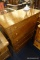 (R5) VINTAGE OAK CHEST OF DRAWERS; 5 DRAWERS WITH ROUND WOODEN PULLS AND DOVETAIL CONSTRUCTION.