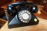 (R5) ANTIQUE BLACK ROTARY PHONE. THIS PHONE STILL HAS THE ORIGINAL NUMBERING AND ROTARY DIAL. SOME