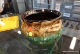 (R6) VINTAGE ROSEVILLE JARDINIERE/PLANTER; BEAUTIFUL SHADES OF BROWN AND GREEN WITH TEXTURED FLORAL