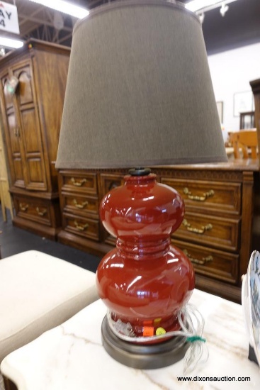 (WIN) CERAMIC POTTERY BARN LAMP; NICE AND HEAVY DARK RED POTTERY BARN TABLE LAMP WITH A BRONZE TONE