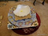 (DR) ASSORTED SERVING PLATTERS; SET OF 6 ASSORTED SERVING DISHES. 1 SMALL BOWL AND 5 DIFFERENT SIZED