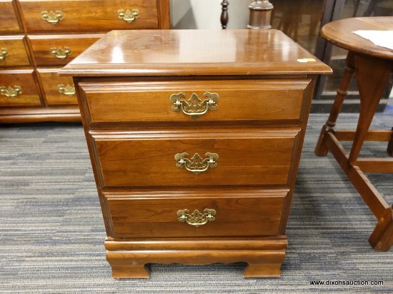 VINTAGE NIGHTSTAND