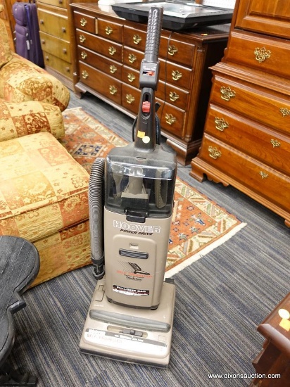 HOOVER VACUUM