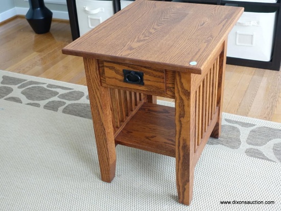 (LR) ONE OF THREE AMISH OAK FURN. CO. PRAIRIE MISSION OAK STYLE END TABLE ( MATCHES 4,17 AND 18)-ONE
