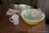 VINTAGE PYREX LOT