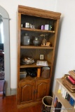 LIGHT WOOD GRAIN LIGHTED BOOKCASE CABINET