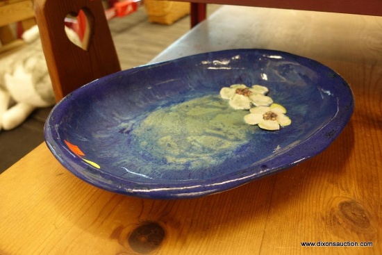 OVAL ART POTTERY PLATTER