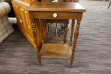 VINTAGE CONSOLE SIDE TABLE