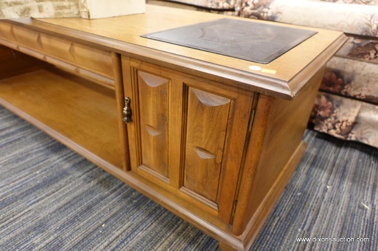 CABINET-STYLE COFFEE TABLE