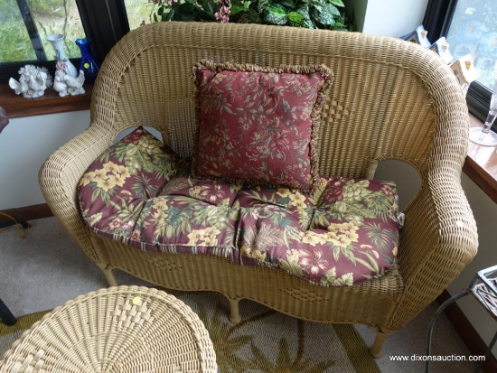 (SUNRM)) MODERN VINYL WICKER SETTEE- GREAT INDOORS OR OUTDOORS- INCLUDES PILLOWS AND PAD- 55"W X