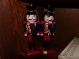 (DEN) PR. MATCHING WOODEN PAINTED NUTCRACKER SOLDIERS ( 1 NEEDS FOOT RE-GLUED)-9.5