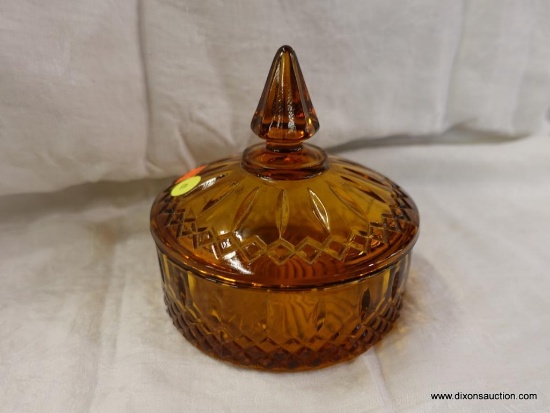 (DIS)VINTAGE AMBER GLASS CANDY DISH