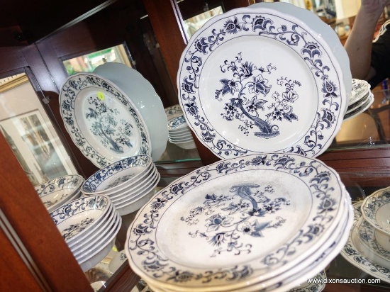 NIKKO "DOUBLE PHOENIX" CHINA SET