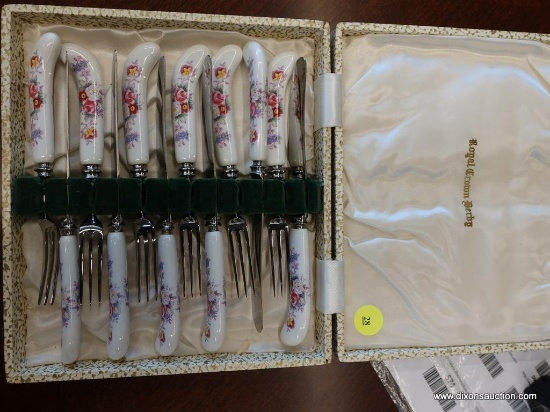 ROYAL CROWN DERBY FLATWARE BOX SET