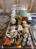 ASSORTED TABLE LOT