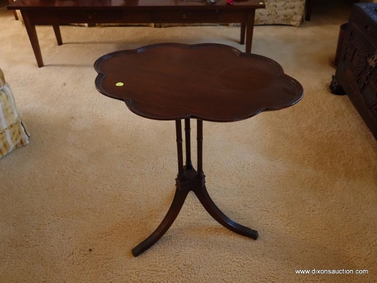 (LR) VINTAGE MAHOGANY (1950'S-60'S) OVAL PIE CRUST TILT TOP TABLE-(MATCHES 4) ORIGINAL FINISH-