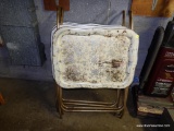 (UTILITY RM) 4 VINTAGE METAL TV TRAYS