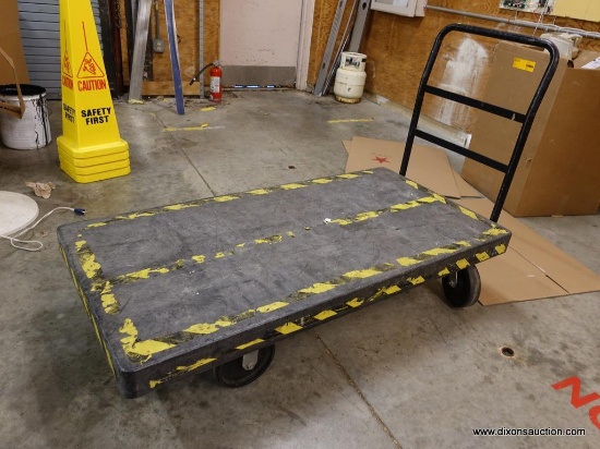 (STOR) RUBBERMAID COMMERCIAL CART