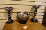 BRONZE ROSE PATTERNED DECOR LOT