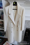 (MO) CREAM COLORED FULLY LINED FULL LENGTH WOOL COAT; MADE BY ALDRINA PETITES AND DISTRIBUTED BY