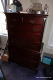 (BLUE) VINTAGE STYLE MAHOGANY QUEEN ANNE CHEST ON CHEST; WITH RECESSED REEDED CORNERS ON TOP PORTION