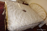 (BBR) CHENAB ONE KING SIZE COVERLET/DUVET; OFF WHITE WITH LATTICE DETAIL, MEASURES 82 IN X 88 IN.