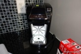 (BBAR) KEURIG COFFEE MAKER; SINGLE CUP BREWING MODEL, WITH WATER TANK, BLACK IN COLOR, MODEL #K10.