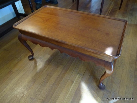 (LR) WALNUT QUEEN ANNE COFFEE TABLE WITH SCALLOPED CUT SKIRT- ORIGINAL FINISH- EXCELLENT CONDITION-