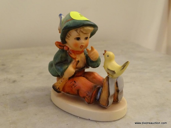 (LRM) 3"H GOEBEL HUMMEL FIGURINE-"SINGING LESSONS"- WITH BEE MARK