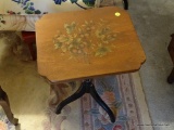 (LRM) HITCHCOCK FURN. STENCILED AND PAINTED SPIDER LEG TABLE- 12