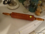 (KIT) ANTIQUE WOODEN ROLLING PIN